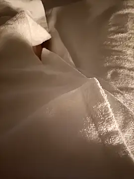 handmelo online show from February 7, 2026, 11:24 pm