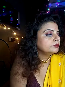 Snapshot of Maaya66 chatting on January 19, 2025, 9:13 pm Maaya66 online show from January 19, 2025, 9:13 pm