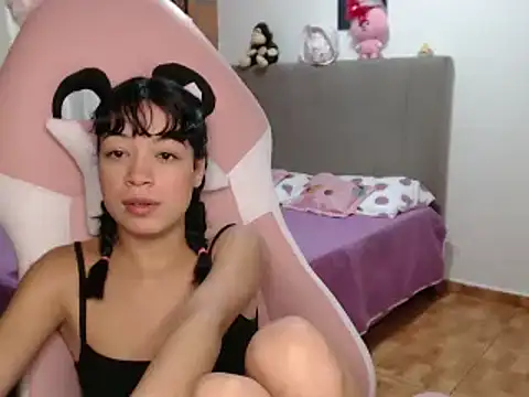 Caribbean beauty  online show from December 4, 2024, 2:25 am