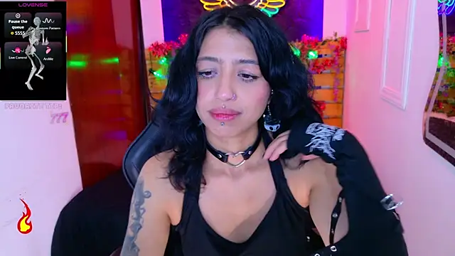 REDHOTTER  online show from July 31, 2026, 8:06 pm