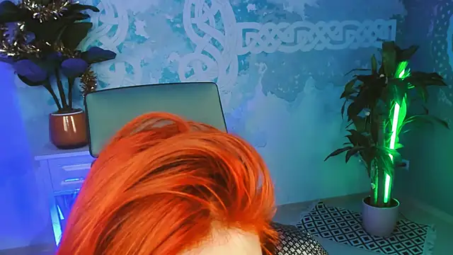 Snapshot of Orianna_Fox chatting on January 11, 2025, 1:43 pm Orianna Fox online show from January 11, 2025, 1:43 pm