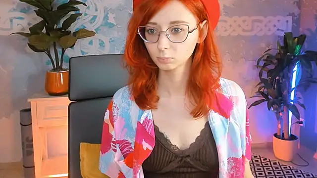 Snapshot of Orianna_Fox chatting on January 23, 2025, 4:15 pm Orianna Fox online show from January 23, 2025, 4:15 pm