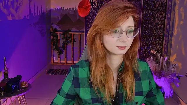 Snapshot of Orianna_Fox chatting on December 14, 2024, 12:11 pm Orianna Fox online show from December 14, 2024, 12:11 pm