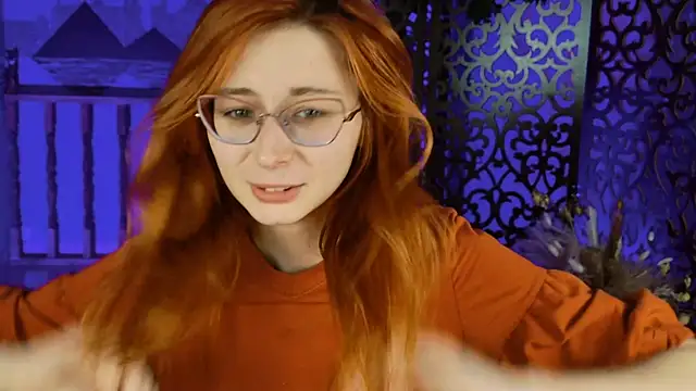 Snapshot of Orianna_Fox chatting on January 4, 2025, 8:27 pm Orianna Fox online show from January 4, 2025, 8:27 pm