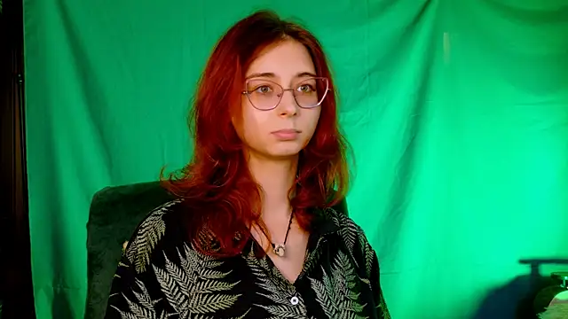 Snapshot of Orianna_Fox chatting on September 18, 2025, 2:53 pm Orianna Fox online show from September 18, 2025, 2:53 pm