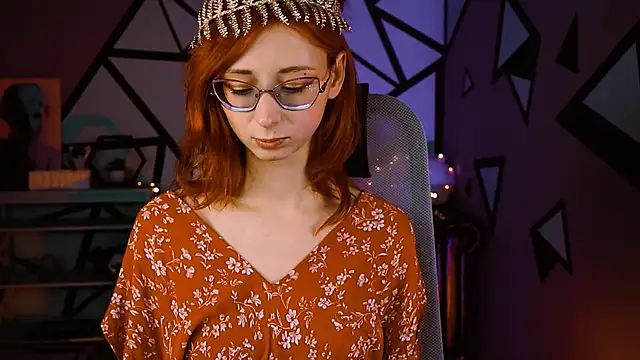 Snapshot of Orianna_Fox chatting on January 25, 2025, 3:20 pm Orianna Fox online show from January 25, 2025, 3:20 pm