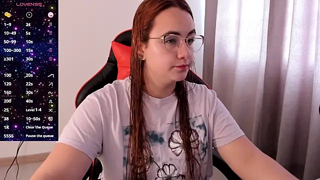 Snapshot of maryluna95 chatting on October 7, 2025, 6:09 pm maryluna95 online show from October 7, 2025, 6:09 pm