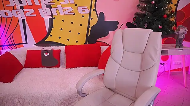 CoolTatis online show from December 22, 2025, 9:20 am