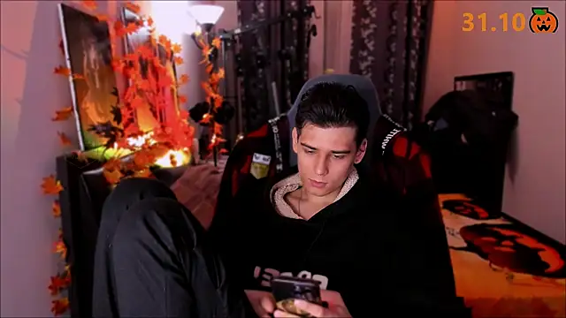 Snapshot of Foxicfu chatting on October 24, 2025, 1:21 pm Foxicfu online show from October 24, 2025, 1:21 pm