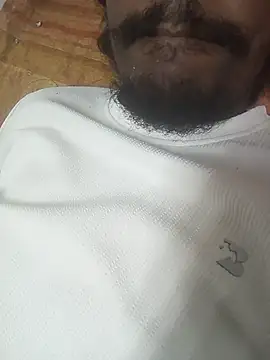 HARDBLACKBULL123 online show from November 28, 2025, 7:14 pm