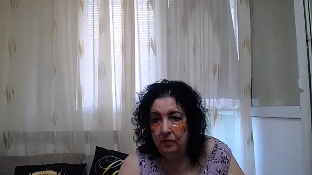 maturekorine online show from July 18, 2026, 11:30 am
