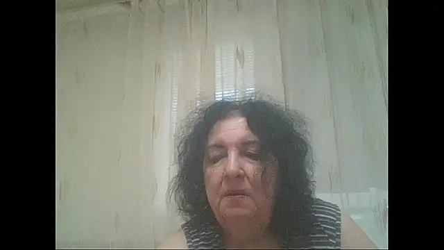 Snapshot of maturekorine chatting on June 20, 2026, 5:18 pm maturekorine online show from June 20, 2026, 5:18 pm