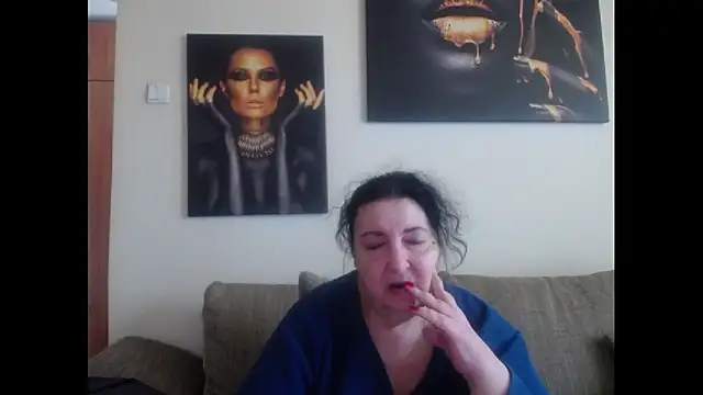 maturekorine online show from April 25, 2026, 11:24 am