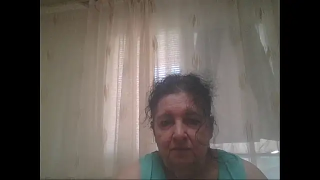 Snapshot of maturekorine chatting on June 15, 2026, 4:17 pm maturekorine online show from June 15, 2026, 4:17 pm
