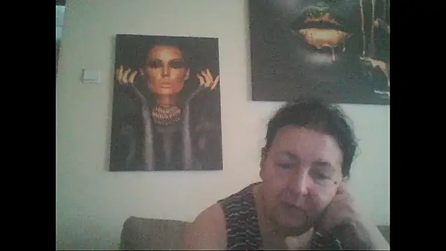maturekorine online show from July 25, 2026, 11:16 am