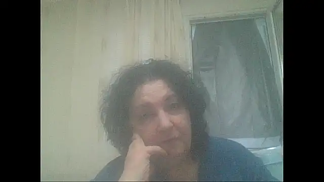 maturekorine online show from April 20, 2026, 4:19 pm