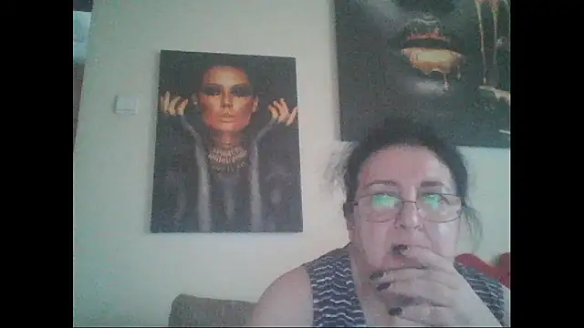 maturekorine online show from July 14, 2026, 3:40 pm