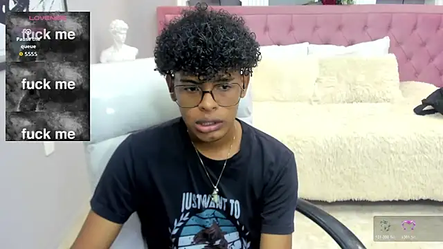 boylittle19cm online show from November 11, 2025, 12:22 pm