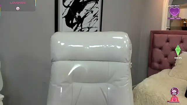 boylittle19cm online show from November 28, 2025, 12:38 pm