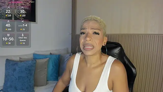 Snapshot of summer_night_ chatting on October 23, 2025, 11:20 am summer night online show from October 23, 2025, 11:20 am