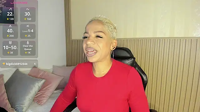 Snapshot of summer_night_ chatting on October 2, 2025, 11:57 am summer night online show from October 2, 2025, 11:57 am