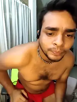 Snapshot of eddy_22cm chatting on December 14, 2025, 5:29 pm eddy 22cm online show from December 14, 2025, 5:29 pm