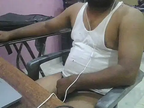 Snapshot of ITGuyhyd chatting on March 27, 2026, 6:09 pm ITGuyhyd online show from March 27, 2026, 6:09 pm