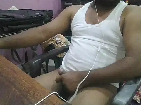 Snapshot of ITGuyhyd chatting on March 19, 2026, 11:16 pm ITGuyhyd online show from March 19, 2026, 11:16 pm