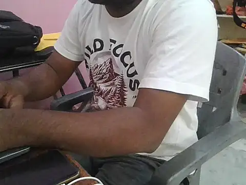 Snapshot of ITGuyhyd chatting on March 5, 2026, 8:55 am ITGuyhyd online show from March 5, 2026, 8:55 am