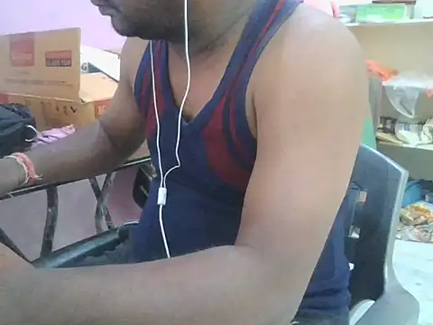 Snapshot of ITGuyhyd chatting on February 10, 2026, 8:24 am ITGuyhyd online show from February 10, 2026, 8:24 am