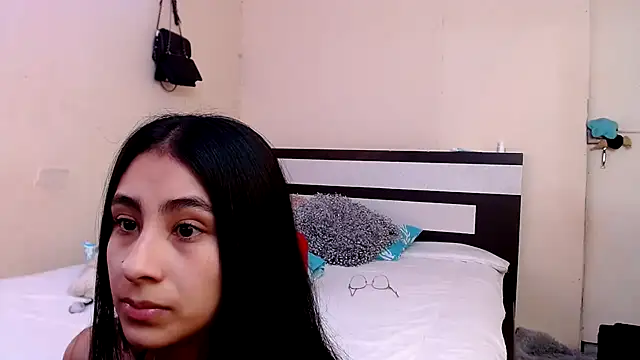 chika hellar online show from September 19, 2025, 10:14 pm