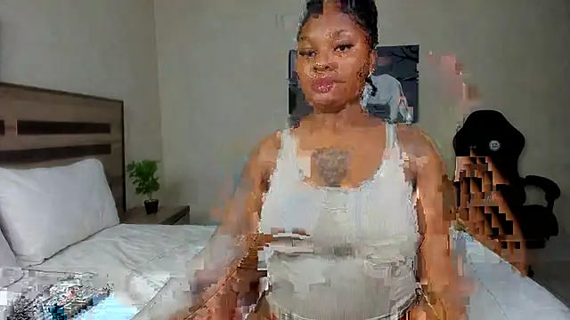 Snapshot of Renee-18 chatting on January 30, 2025, 6:56 am Renee-18 online show from January 30, 2025, 6:56 am