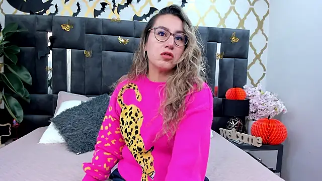 RubbyTaylor online show from November 1, 2025, 11:37 am