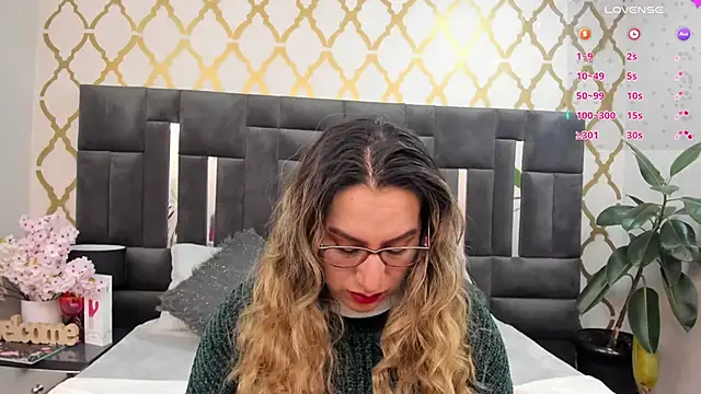 RubbyTaylor online show from June 27, 2026, 11:27 am