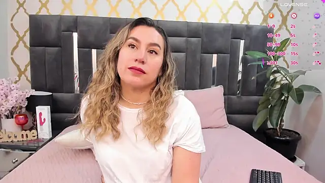 RubbyTaylor online show from July 18, 2026, 12:14 pm