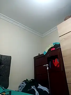 Snapshot of LITLESTAR chatting on November 28, 2025, 11:10 am LITLESTAR online show from November 28, 2025, 11:10 am