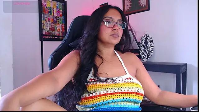 Snapshot of Rachell__420 chatting on April 27, 2026, 2:37 pm Rachell 420 online show from April 27, 2026, 2:37 pm