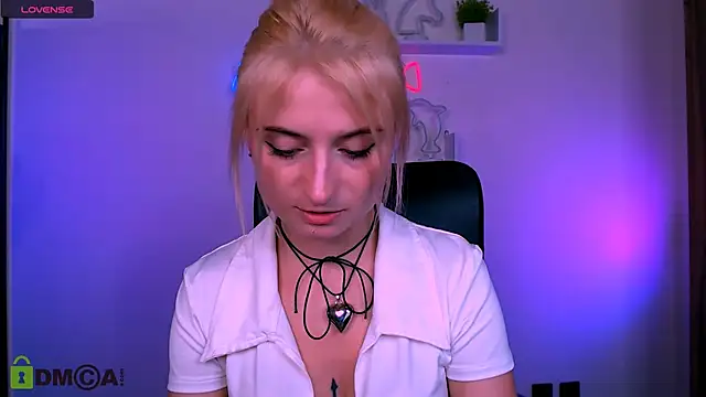 Snapshot of melisa_white1 chatting on July 15, 2026, 7:10 pm melisa white1 online show from July 15, 2026, 7:10 pm