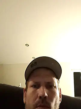 Jan38re online show from October 5, 2025, 5:47 pm