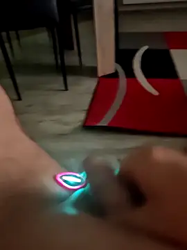 Szeltolo001 online show from February 14, 2026, 3:07 am