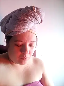 icecream1609 online show from January 18, 2026, 10:07 am