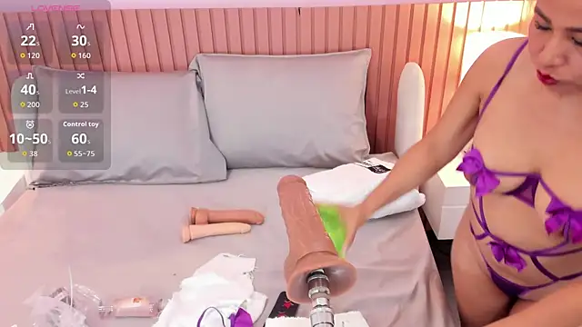 Snapshot of katia_expensive chatting on September 26, 2025, 11:50 am katia expensive online show from September 26, 2025, 11:50 am