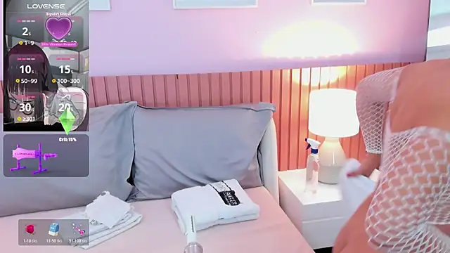 Snapshot of katia_expensive chatting on November 4, 2025, 11:47 am katia expensive online show from November 4, 2025, 11:47 am