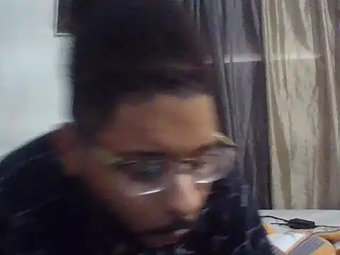 Dj-yefri-pauta online show from December 4, 2025, 4:28 pm