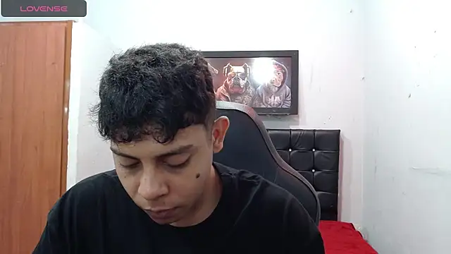 Wiiliam 20 online show from March 3, 2025, 2:06 pm