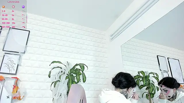 Snapshot of bella-green chatting on October 22, 2025, 7:02 pm bella-green online show from October 22, 2025, 7:02 pm