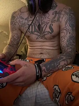 darthjeff21 online show from October 9, 2025, 2:01 am