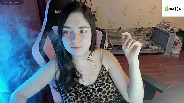 Crazy forest fairy online show from October 9, 2025, 9:37 pm