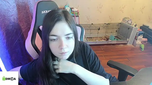 Crazy forest fairy online show from April 22, 2026, 10:16 pm