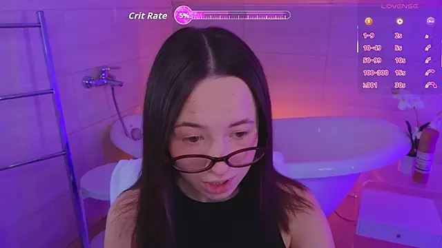 Snapshot of Hayle_Hill chatting on November 27, 2025, 4:02 am Hayle Hill online show from November 27, 2025, 4:02 am